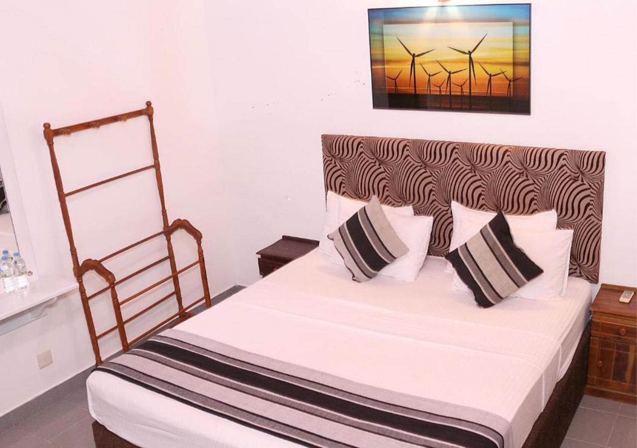 Cozy Inn Negombo Ngoại thất bức ảnh