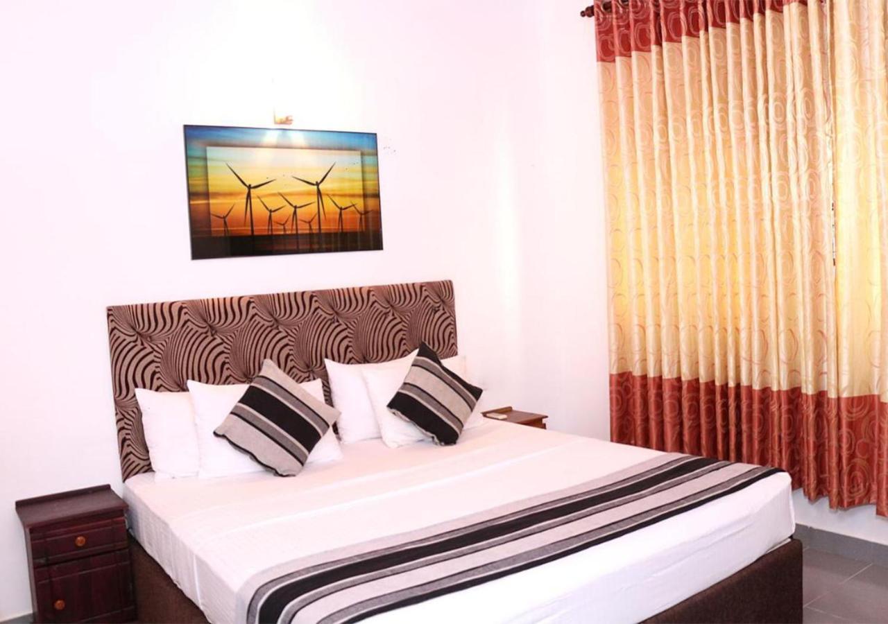 Cozy Inn Negombo Ngoại thất bức ảnh