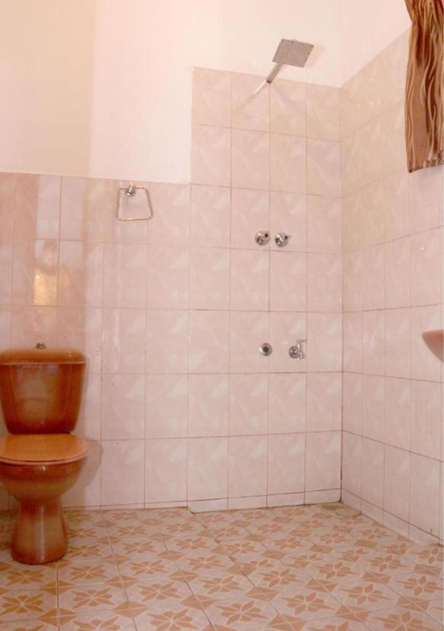Cozy Inn Negombo Ngoại thất bức ảnh