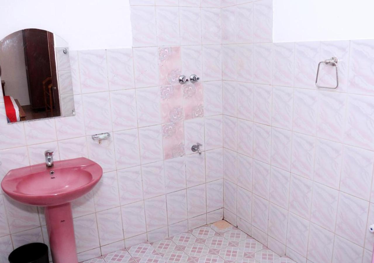 Cozy Inn Negombo Ngoại thất bức ảnh